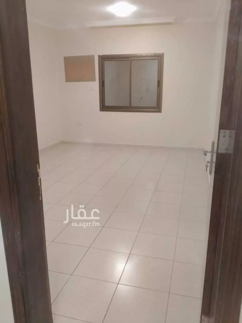 3 bedroom apartment in Al Suqya 6