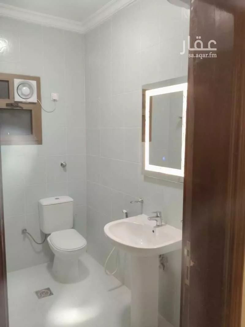 3 bedroom apartment in Al Suqya 7
