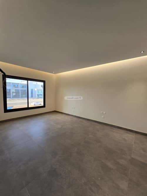 8 bedroom villa in Al Yaqout 5