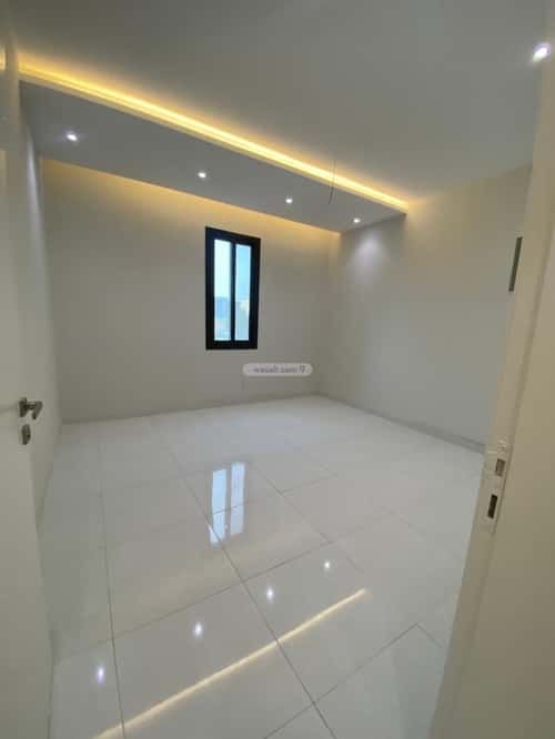5 bedroom apartment in Ar Rayan 8