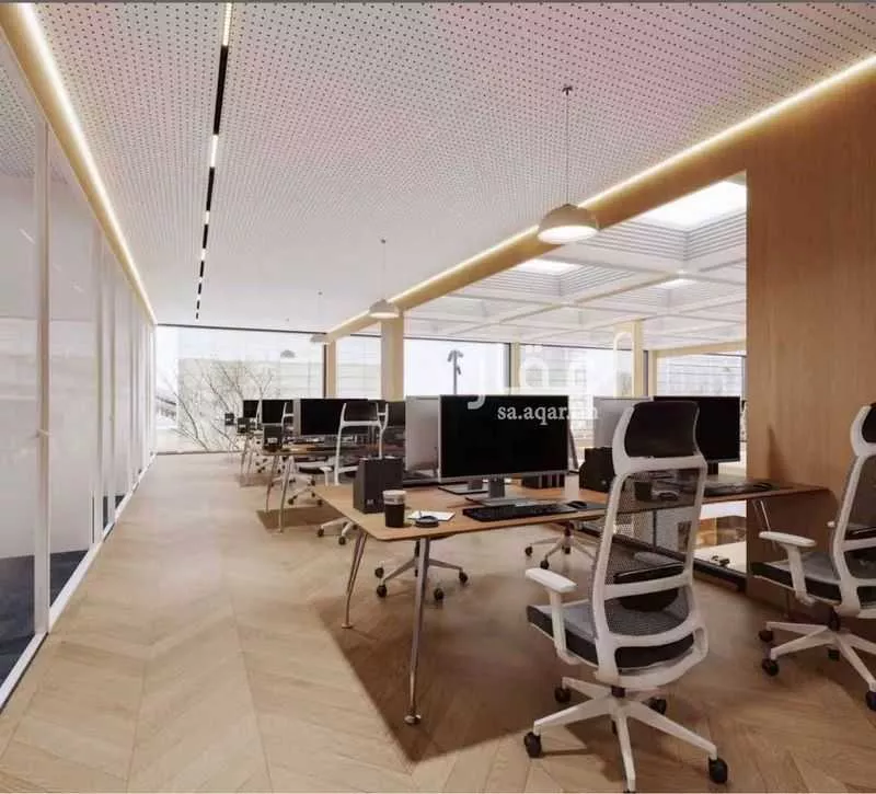 943 sqm building in Al Sahafah 3