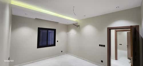 شقة 5 غرف في الروضة 3