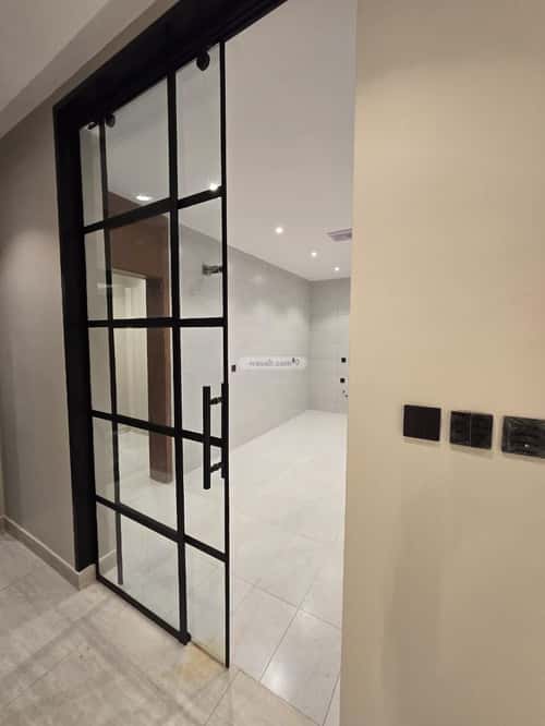 4 bedroom apartment in Al Marwa 9