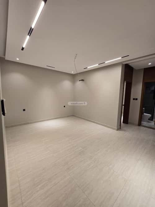 4 bedroom apartment in Al Marwa 13