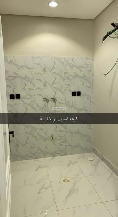 5 bedroom villa in Al Wafa 9