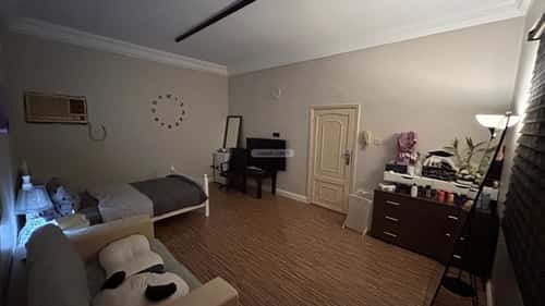 6 bedroom villa in Al Murjan 10