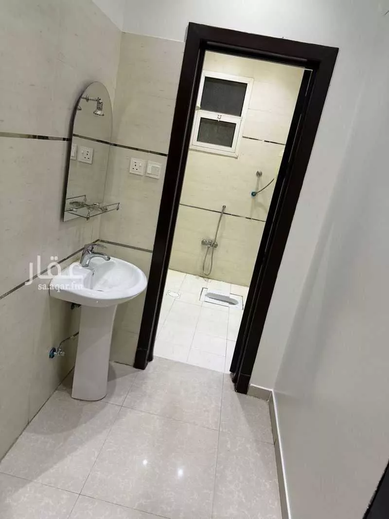 6 bedroom apartment in Tuwaiq 5