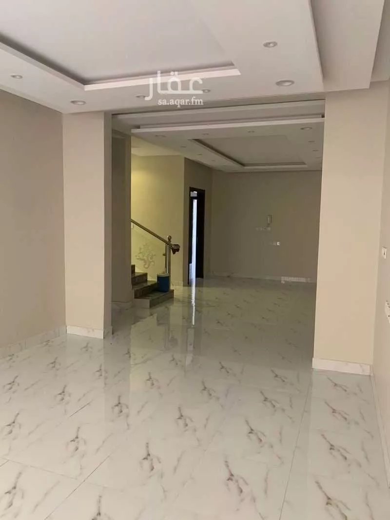 4 bedroom villa in Al Hazm 13