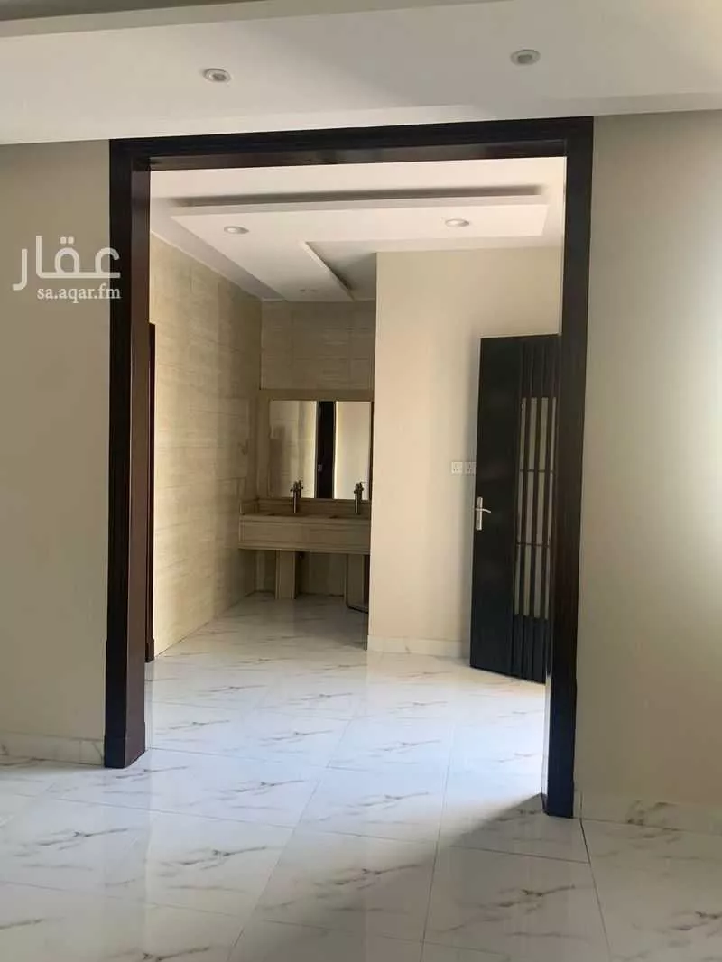 4 bedroom villa in Al Hazm 15