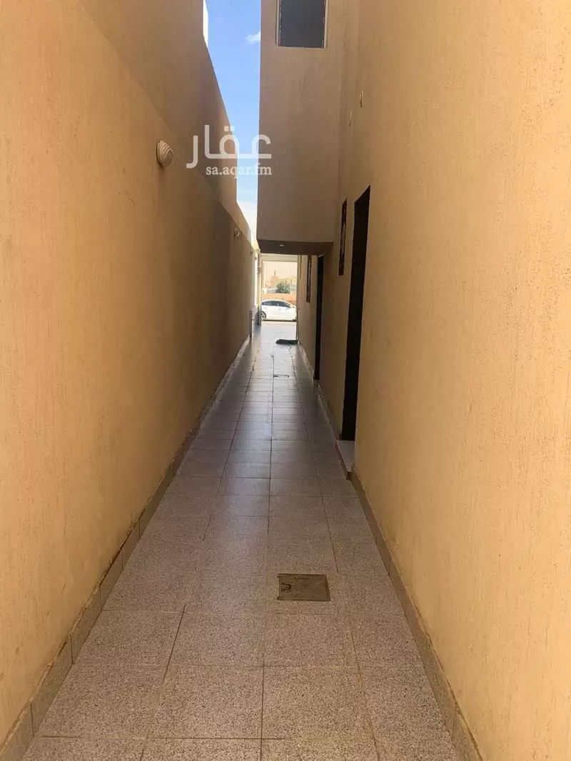 4 bedroom villa in Al Hazm 23