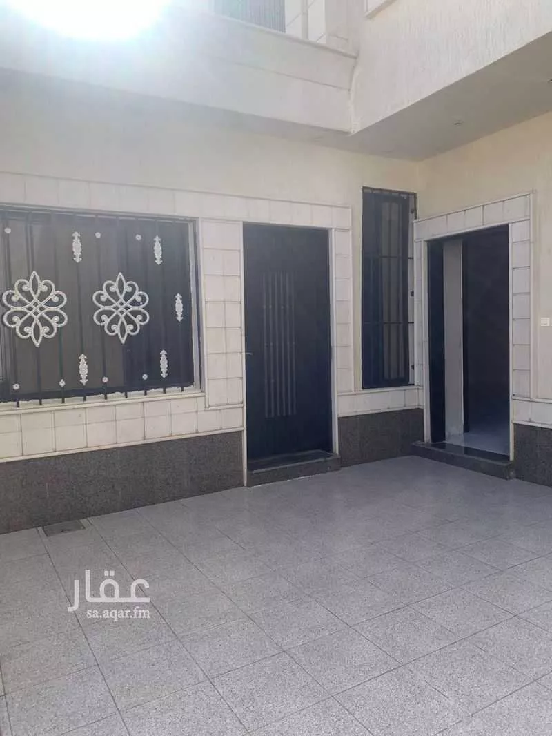 4 bedroom villa in Al Hazm 6