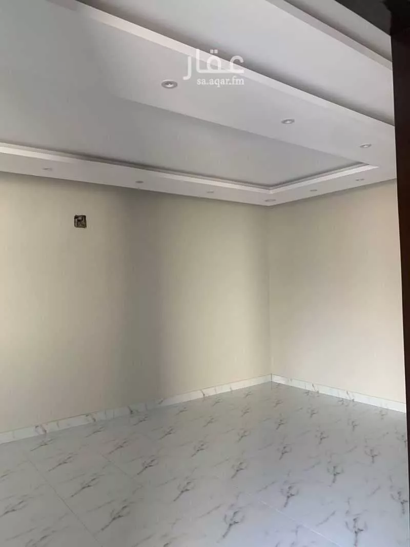 4 bedroom villa in Al Hazm 10