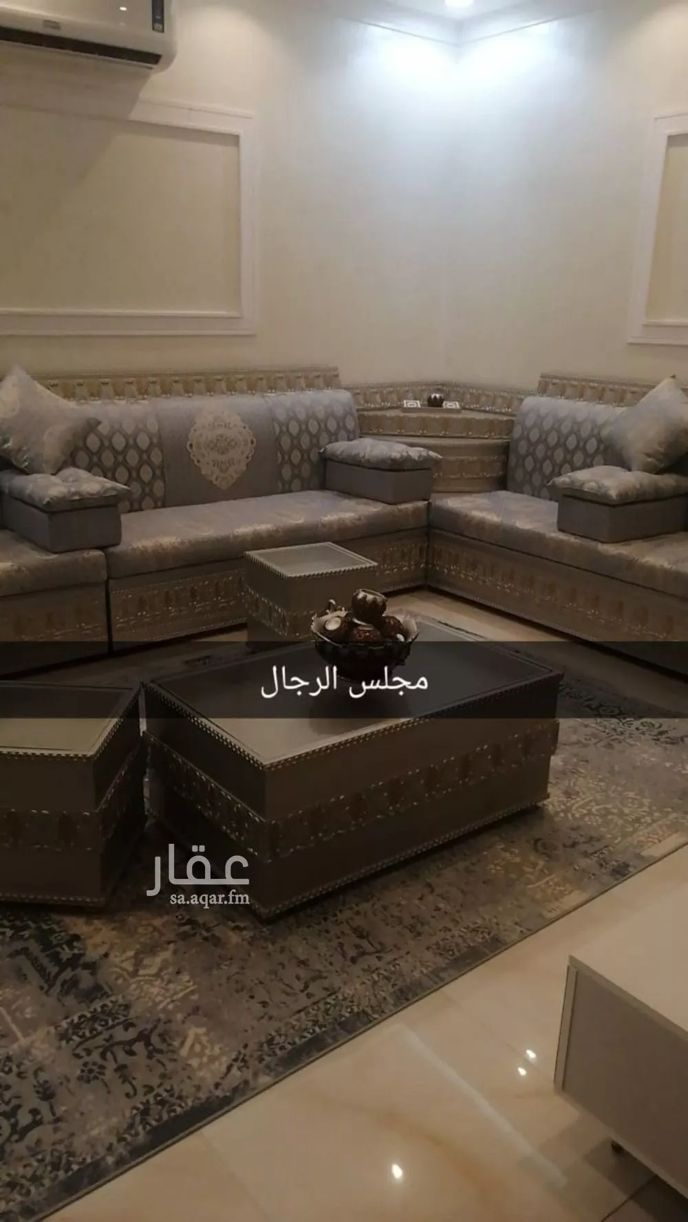4 bedroom villa in Dhahrat Laban 2