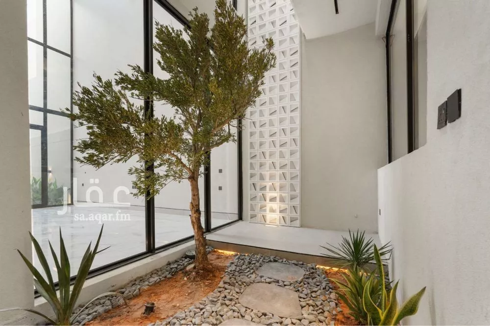 4 bedroom villa in Al Narjis 14