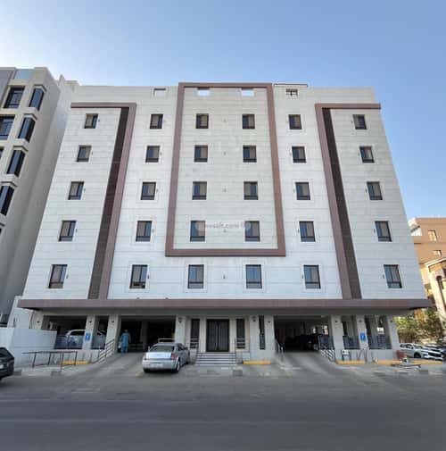 5 bedroom apartment in Al Salamah 6