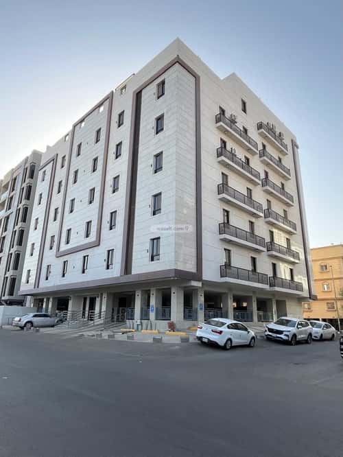5 bedroom apartment in Al Salamah 4