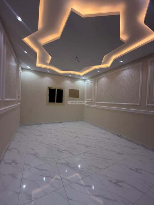 6 bedroom apartment in Muraykh 7