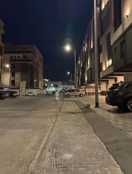 4 bedroom apartment in Al Manar 8