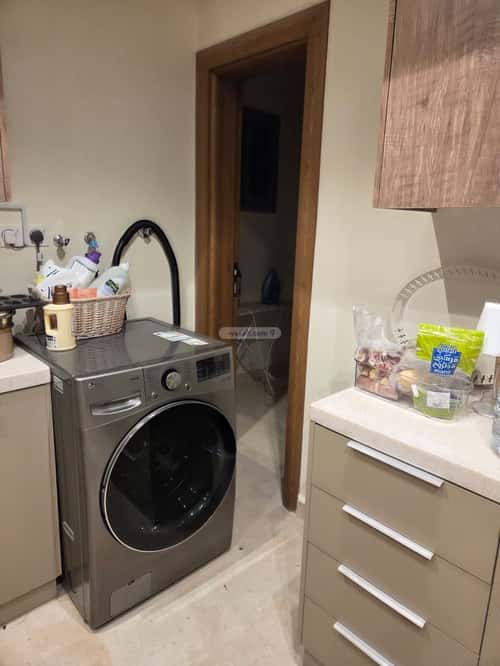 5 bedroom apartment in Al Nahda 1