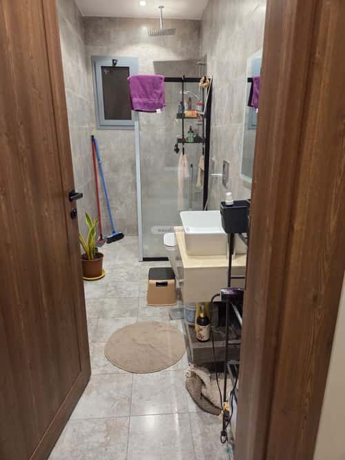 5 bedroom apartment in Al Nahda 3