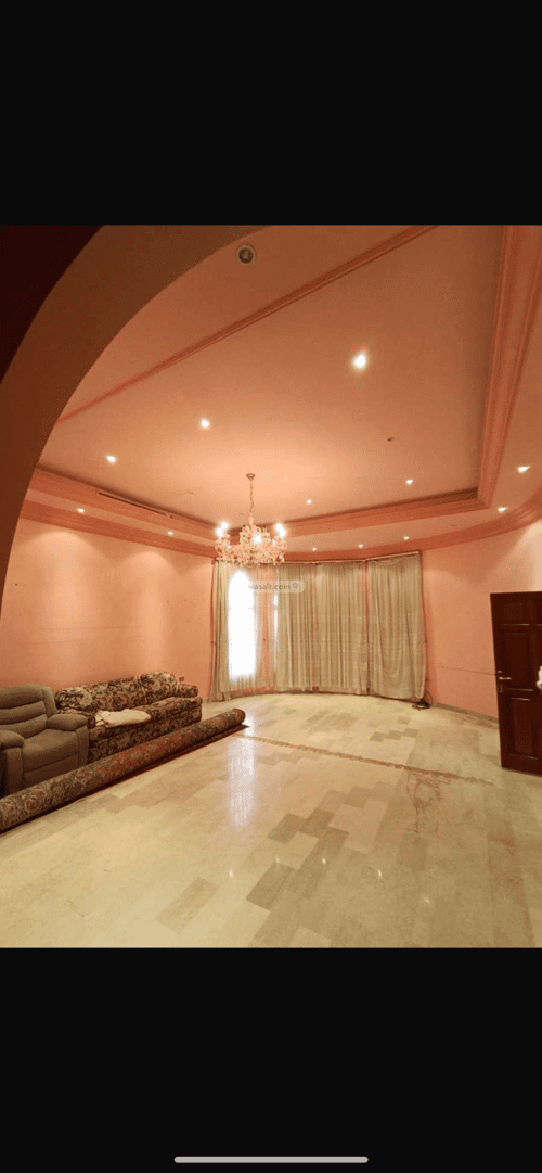 8 bedroom villa in Al Khalidiyyah 19