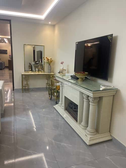 8 bedroom villa in Az Zomorod 9
