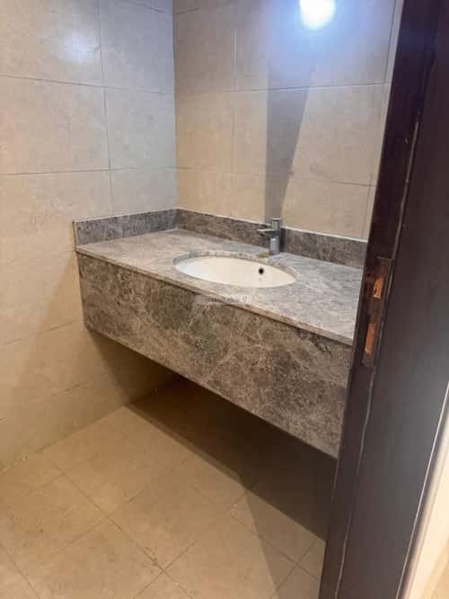 فيلا 7 غرف في الفلاح 3