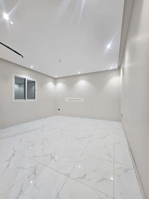 3 bedroom apartment in Mishrifah 3