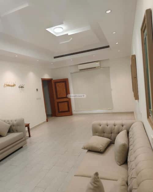 5 bedroom villa in Al Fardus 4