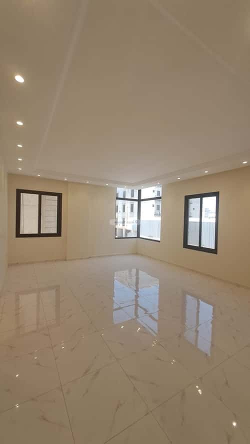 4 bedroom apartment in Al Salamah 13