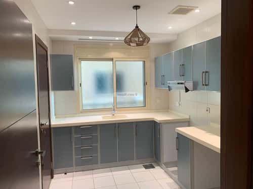 3 bedroom apartment in Al Shati 11