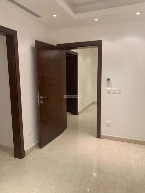 3 bedroom apartment in Al Shati 6