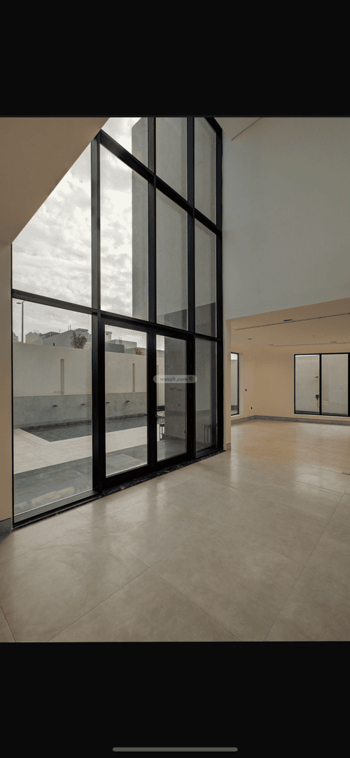 6 bedroom villa in Az Zomorod 5