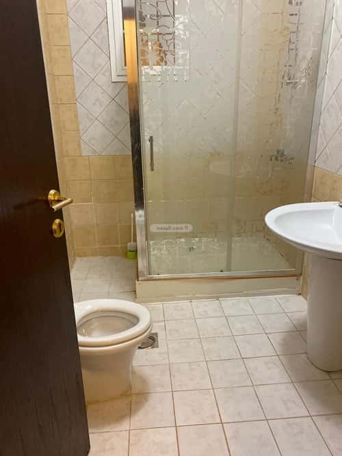 6 bedroom villa in Al Rabwa 11