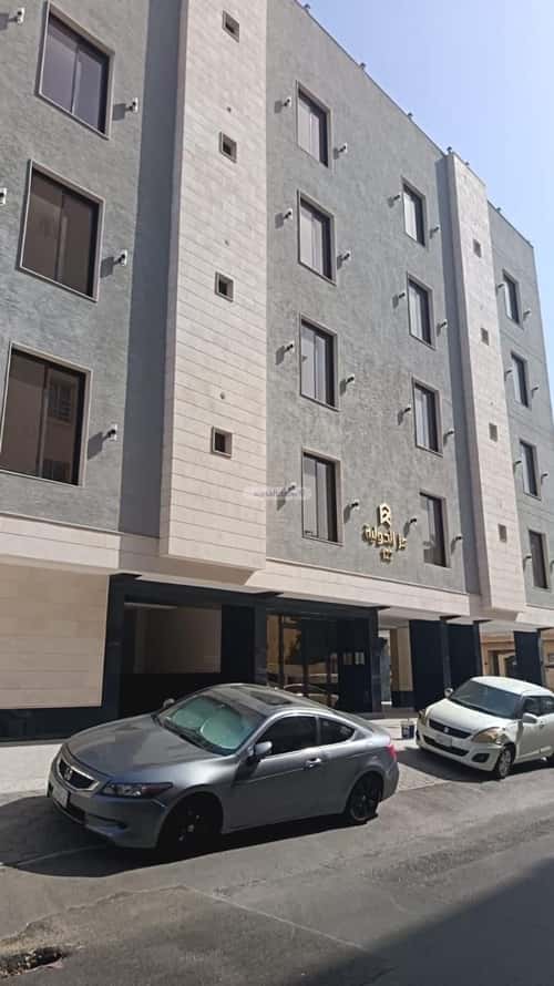 4 bedroom apartment in Mishrifah 3