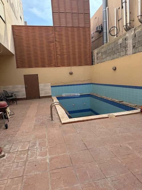 6 bedroom villa in Al Naeem 6