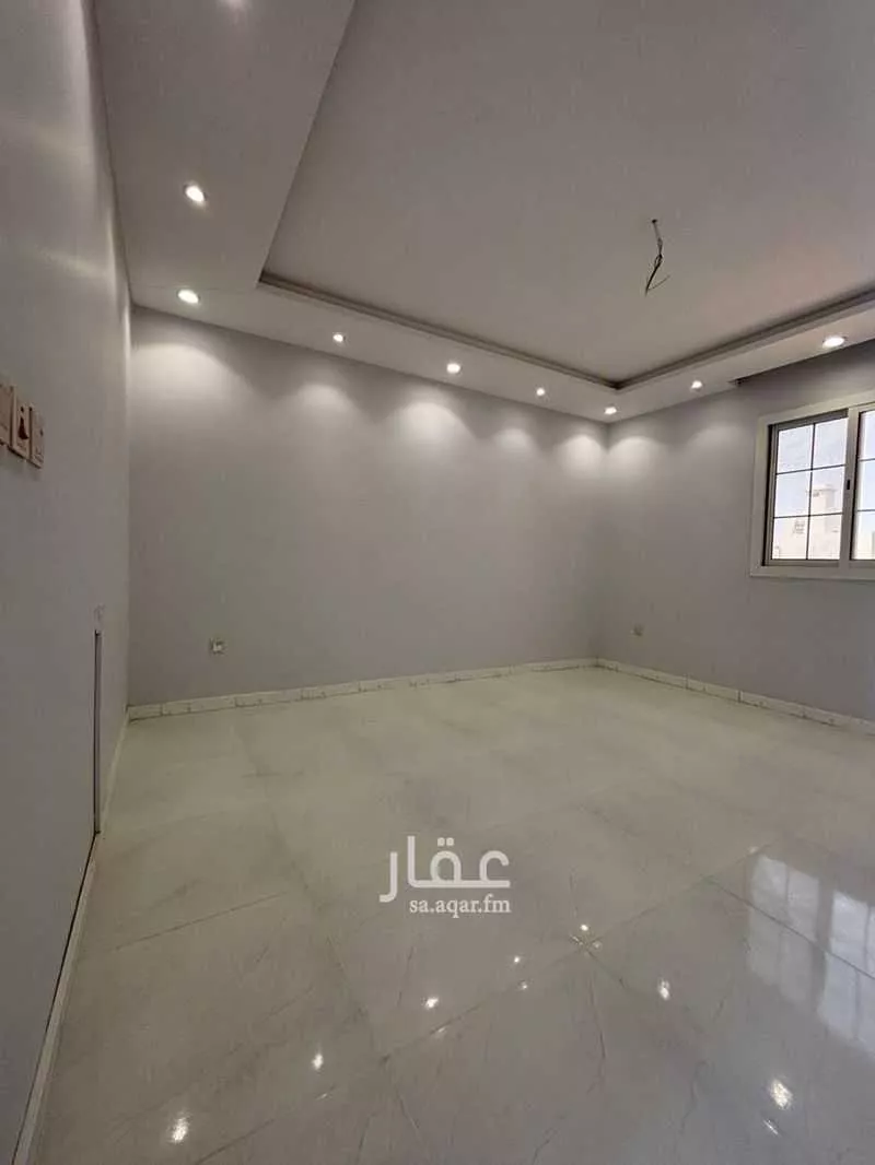 8 bedroom villa in Al Yaqout 19