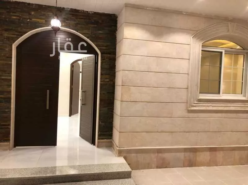 8 bedroom villa in Al Yaqout 6