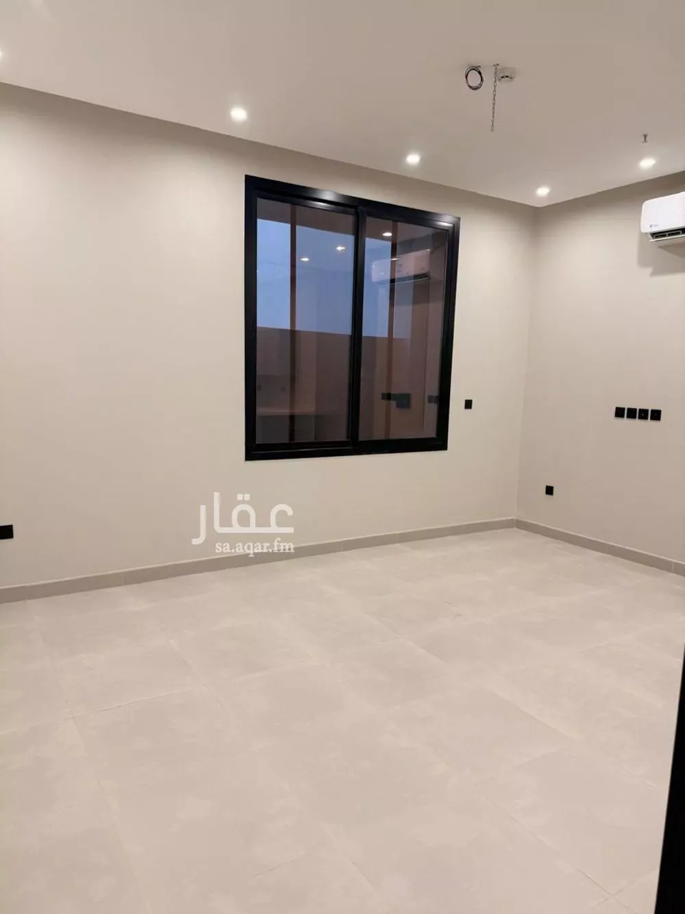 3 bedroom apartment in Al Rimal 6