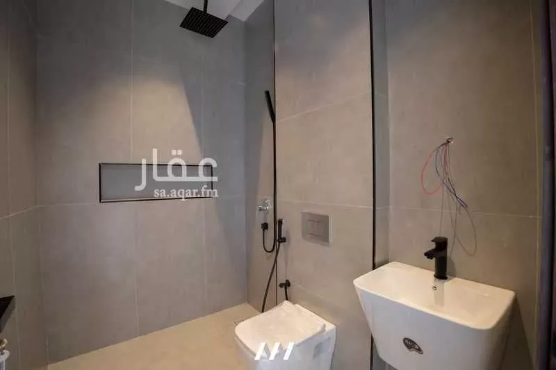 4 bedroom apartment in Al Zahra 16