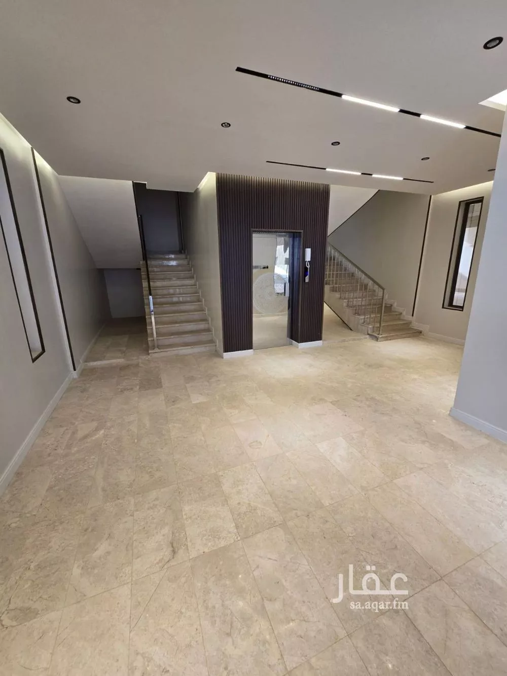 5 bedroom apartment in Al Ukayshiyyah 9