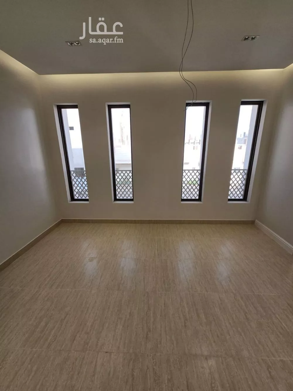 5 bedroom apartment in Al Ukayshiyyah 10