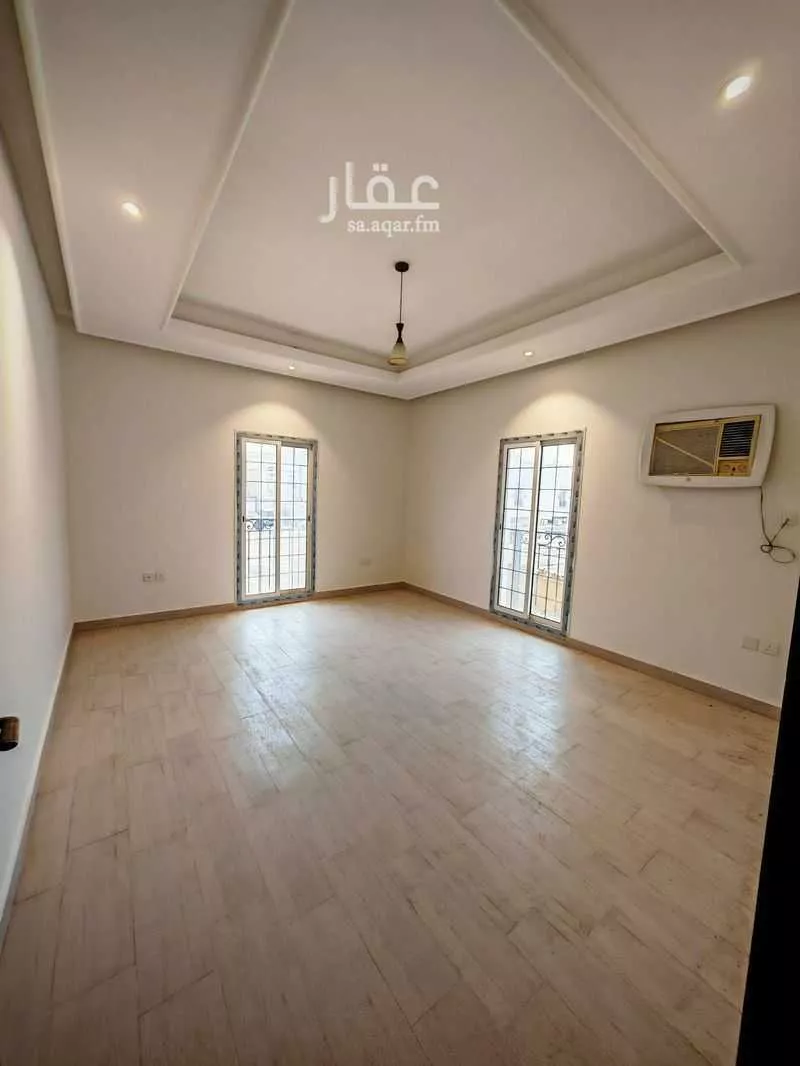 32 bedroom building in Al Yaqout, Jeddah 12