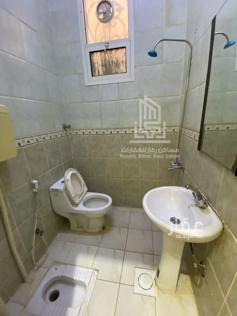 3 bedroom floor in Al Salam 9