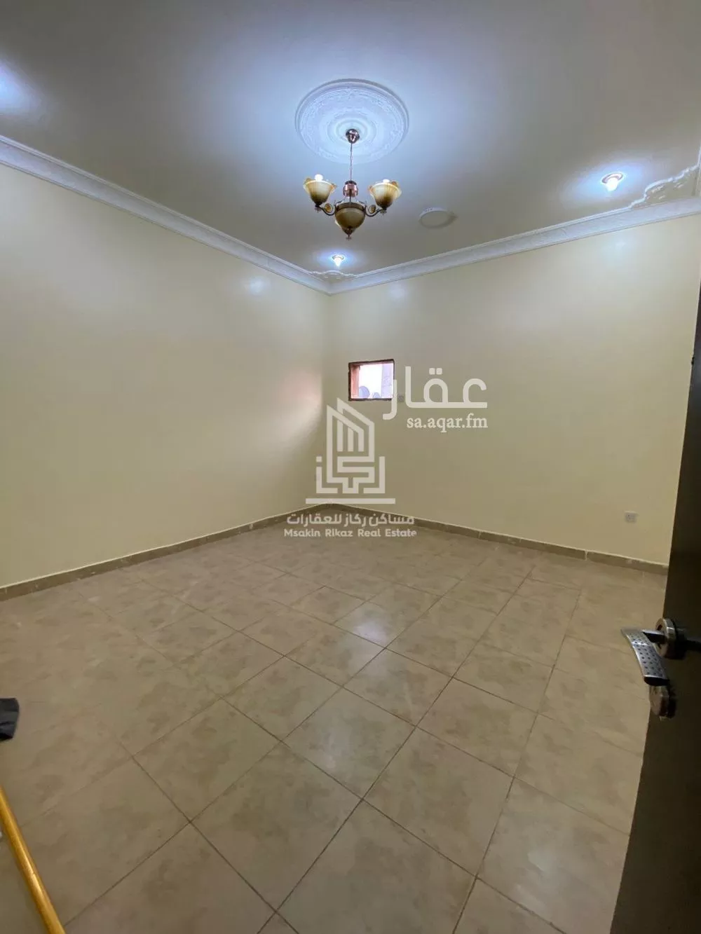 3 bedroom floor in Al Salam 10