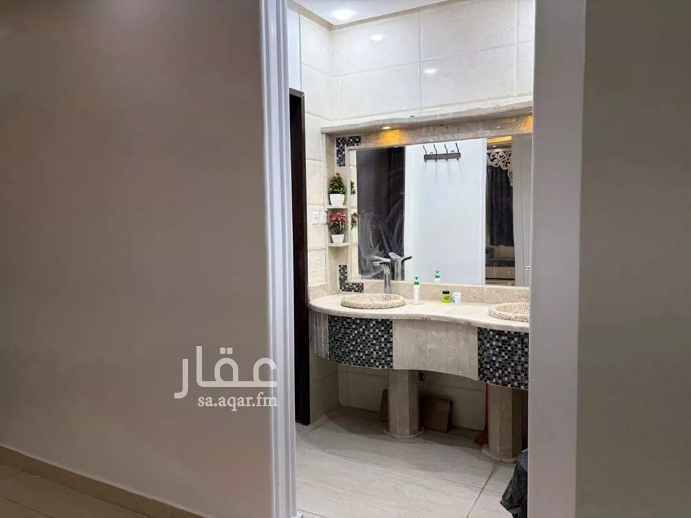 10 bedroom villa in Al Rimal 4