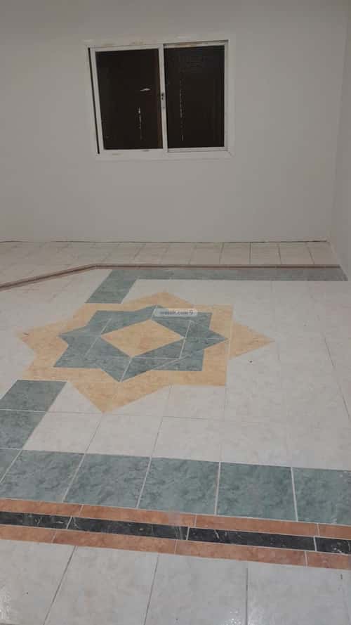 شقة 5 غرف في العوالي 1