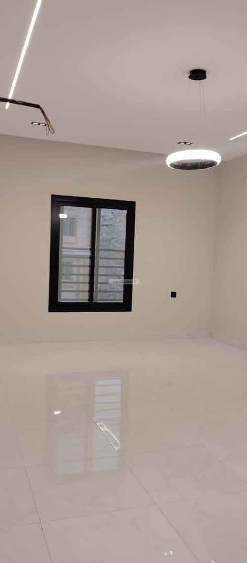 5 bedroom apartment in Batha Quraysh 3