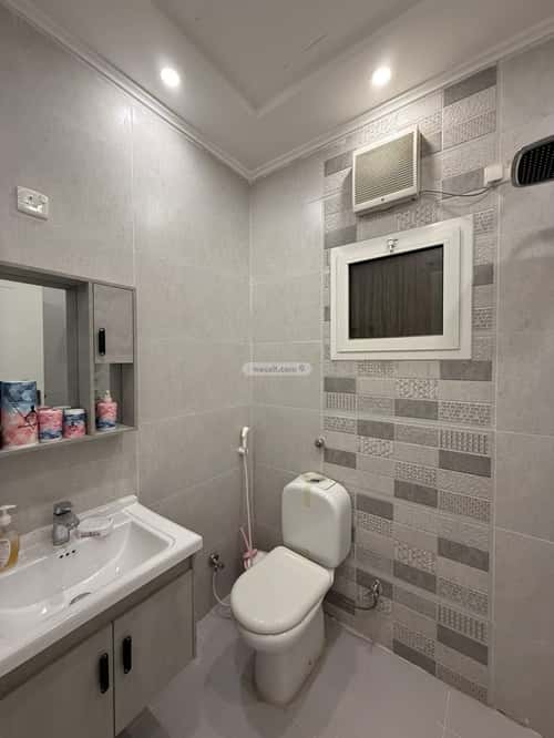 5 bedroom apartment in Al Ukayshiyyah 3