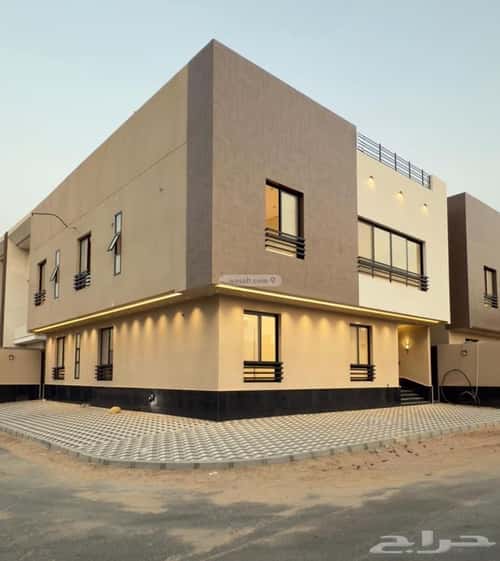 9 bedroom villa in Al Shamiyah Al Jadid 1